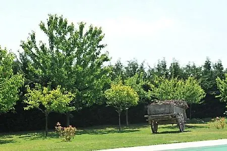 Sleeps 2 Pool Wifi Apartmán *